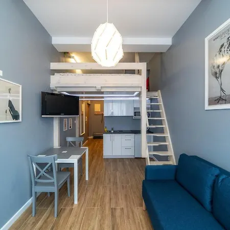 Apartament Viva Maria Z Basenem, Jacuzzi I Parkingiem