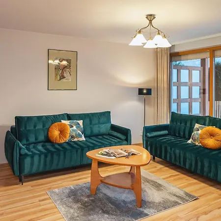 Apartament Viva Maria Z Basenem, Jacuzzi I Parkingiem *